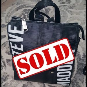 🚨SOLD🚨Steve Madden backpack